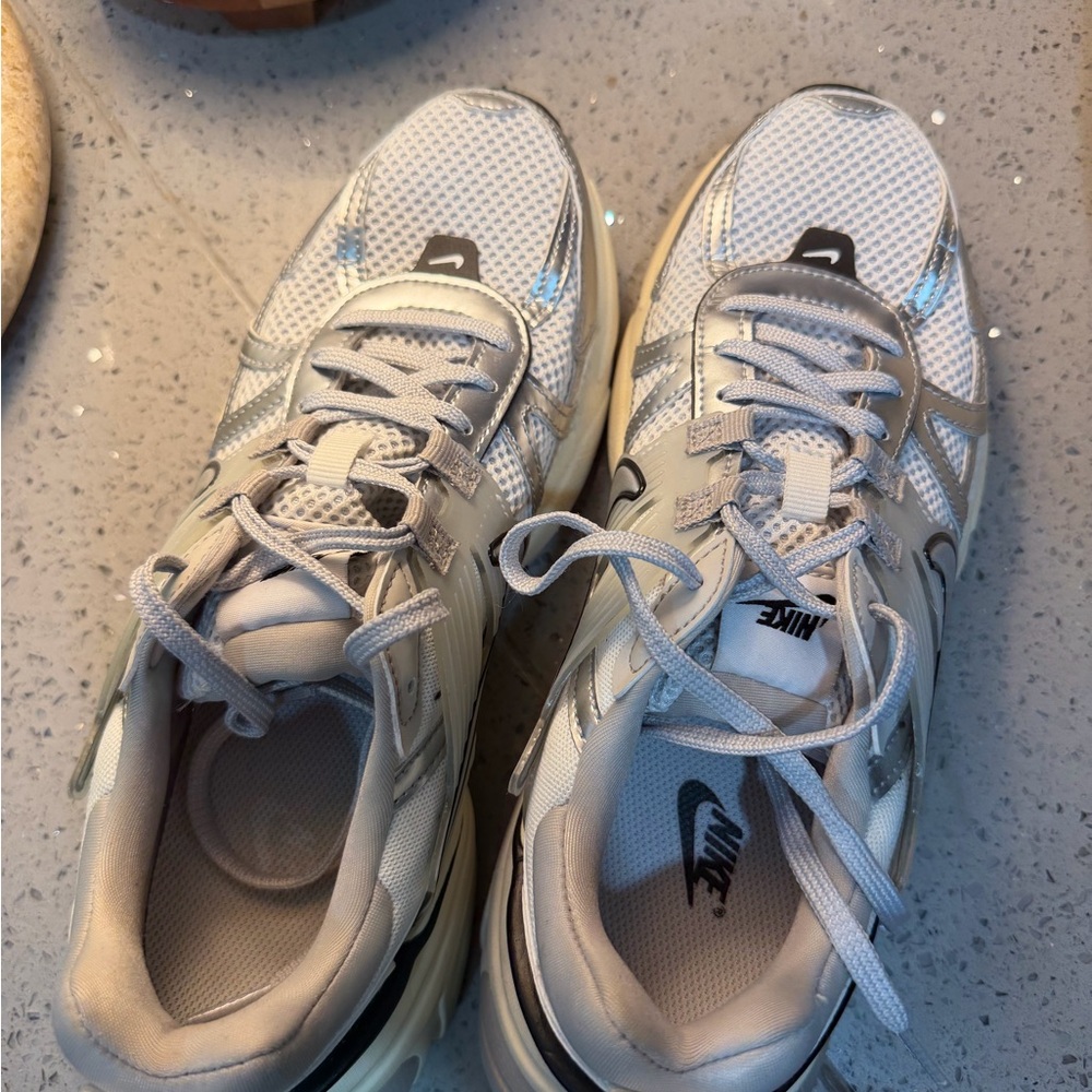 Nike White and Tan Athletic Shoes - Picture 3 of 7